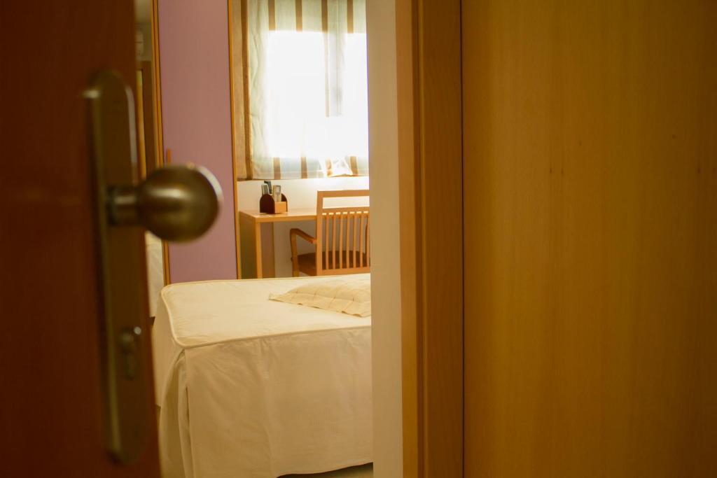 Hotel Restaurante Caracho コレージャ 部屋 写真