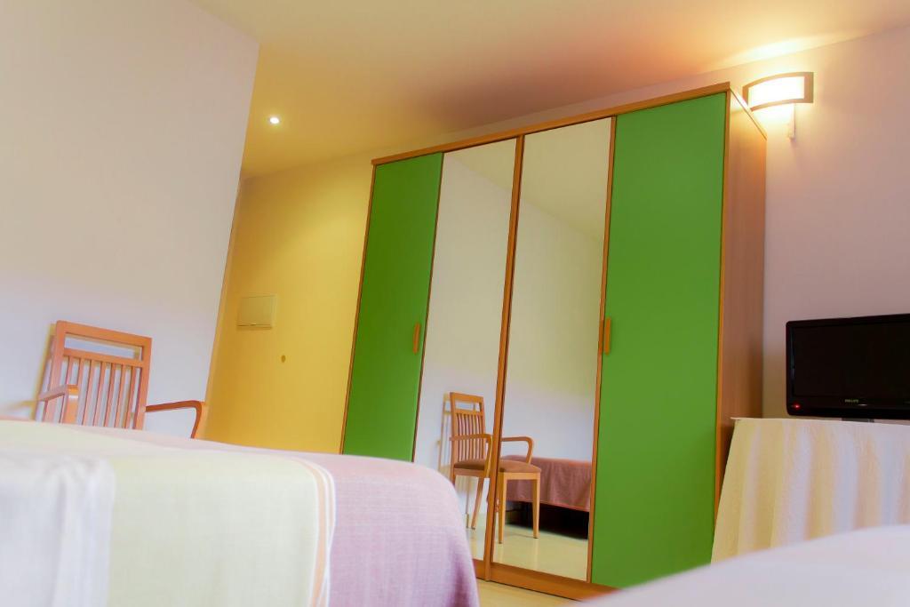 Hotel Restaurante Caracho コレージャ 部屋 写真