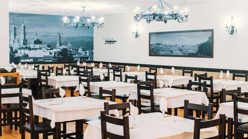 Hotel Restaurante Caracho コレージャ エクステリア 写真